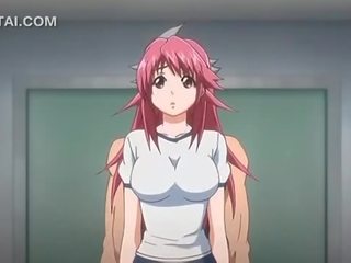 Rose chevelu l'anime miel minou baisée contre la